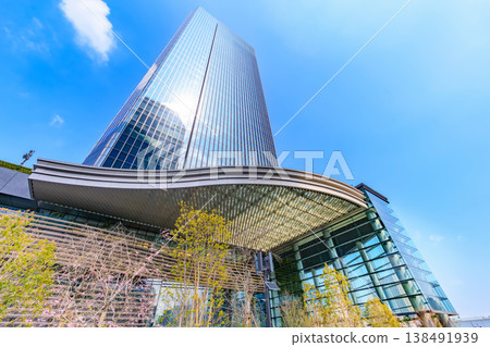 Tokyo, Minato Ward: Takanawa Gateway City, THE LINKPILLAR 2, which recently had its grand opening. 138491939