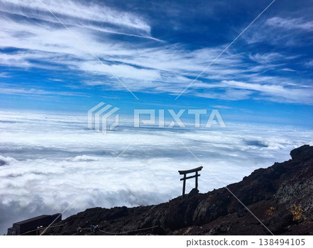 漂浮在雲海的鳥居 138494105