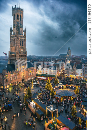 Christmas market decorated and illuminated in Bruges, Belgium. 138494570