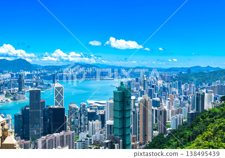 Victoria Harbor seen from Victoria Peak, Hong Kong 138495439