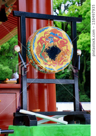 A drum placed before the altar at a shrine... 138497935