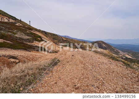 The scenery of Kenashi Pass, on the border between Gunma and Nagano prefectures. 138499156