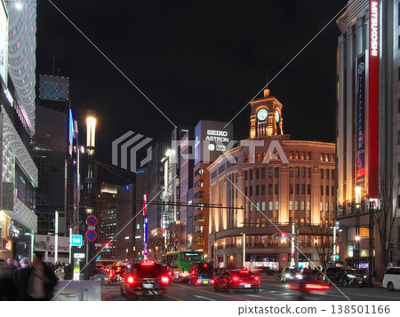 A bustling evening scene at the Ginza 4-chome intersection in spring: Urban landscape (March 2026) 138501166
