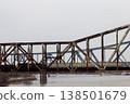 Railroad Bridge Over the Ohio River at Cincinnati, Ohio 138501679