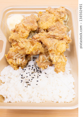 Delicious fried chicken bento box 138502491