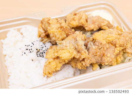 Delicious fried chicken bento box 138502493