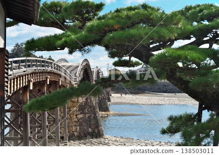 Kintaikyo Bridge, one of Japan's most representative wooden bridges. Kintaikyo Bridge, one of Japan's most representative wooden bridges. 138503011