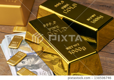 Fine Gold Bullion Bars 100g Ingots with American Dollar Cash Money - Wealth and Investment Portfolio Fine Gold Bullion Bars 100g Ingots with American Dollar Cash Money - Wealth and Investment Portfolio 138506746