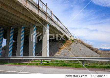 Bridge overpass with support columns Bridge overpass with support columns 138508548