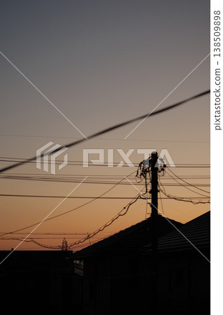 Shizuoka, Shimizu, 2026/2/15 6:24 AM: Morning sky as seen from the east-facing window of my home. Shizuoka, Shimizu, 2026/2/15 6:24 AM: Morning sky as seen from the east-facing window of my home. 138509898