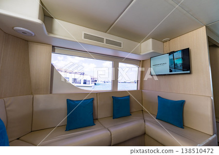 Maldives transfer boat 138510472