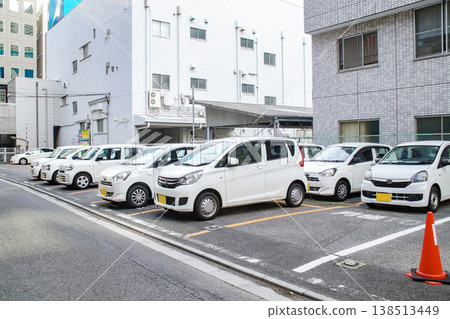許多商用車輛 許多商用車輛 138513449