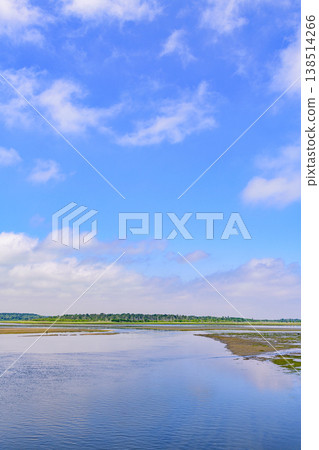 Lake Furen in early summer in eastern Hokkaido; Shunkunitai Lake Furen in early summer in eastern Hokkaido; Shunkunitai 138514266