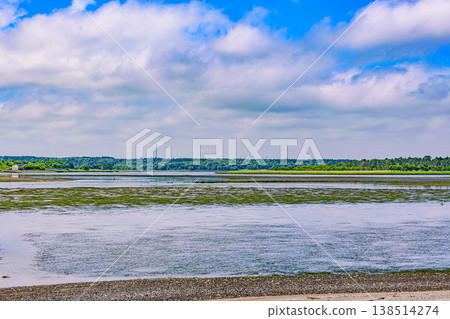 Lake Furen in early summer in eastern Hokkaido; Shunkunitai Lake Furen in early summer in eastern Hokkaido; Shunkunitai 138514274