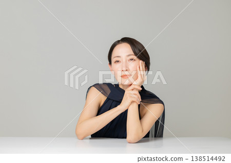 中年女性美麗形象 138514492