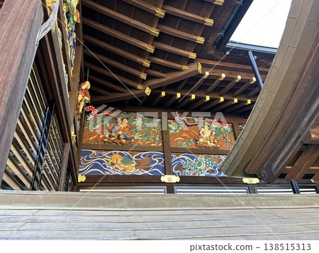 This is a carving of Urashima Taro, a character from a folktale, on the main hall of Chichibu Shrine in Chichibu City, Saitama Prefecture. This is a carving of Urashima Taro, a character from a folktale, on the main hall of Chichibu Shrine in Chichibu City, Saitama Prefecture. 138515313