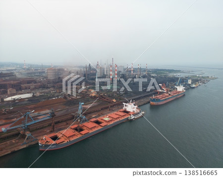 Aerial photographs of a factory 138516665