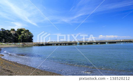 三浦半島三戶濱海灘的春天 138520212
