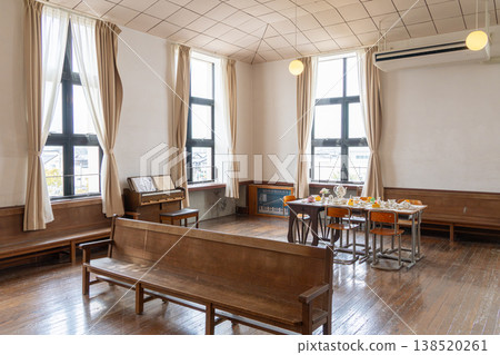 Retro Classroom Retro Classroom 138520261