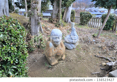Nara, Asuka area, Umeyama Kofun (Emperor Kinmei's tomb), Saruishi (Monkey Stone) 138523427