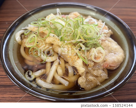 Kakiedake烏冬面 138524144