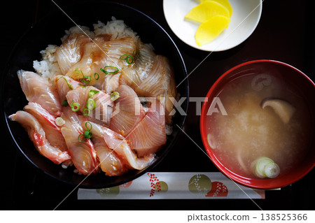 超市附屬食堂的什錦醃菜飯(青森郡) 超市附屬食堂的什錦醃菜飯(青森郡) 138525366