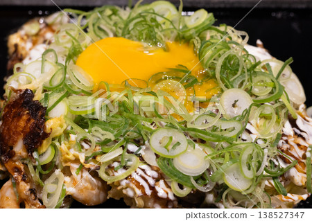 Delicious okonomiyaki with Kujo green onions 138527347