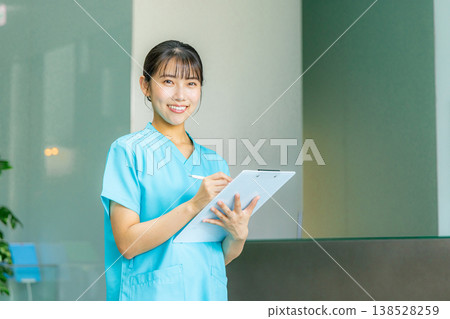 護士,體檢,女性 護士,體檢,女性 138528259