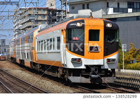 Kintetsu Limited Express Vista EX bound for Nara Kintetsu Limited Express Vista EX bound for Nara 138528299