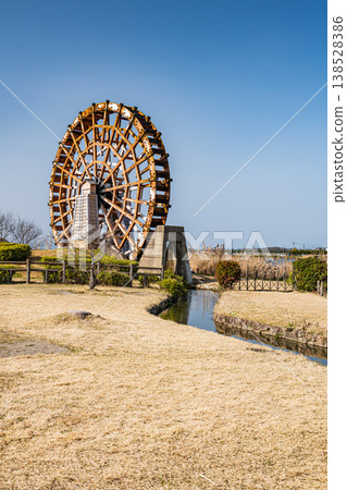 滋賀縣東近江市伊波內陸湖野川水車船塢 138528386