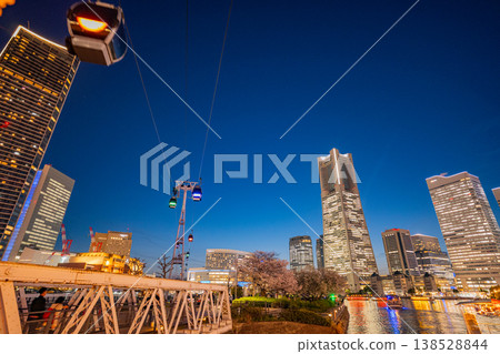 （神奈川縣）橫濱港未來春日黃昏 138528844