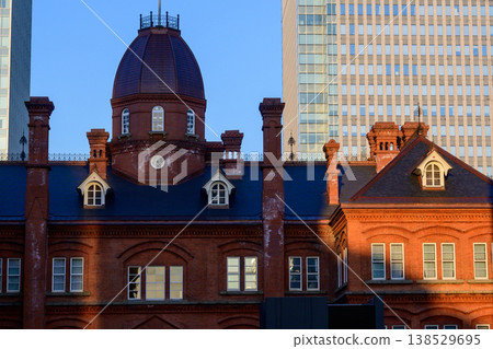 Evening view of the former Hokkaido Government Office building, a red brick building. Evening view of the former Hokkaido Government Office building, a red brick building. 138529695