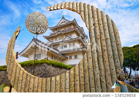 Chiba Castle Cherry Blossom Festival: Bamboo Lanterns, Commemorating the 900th Anniversary of the Founding of Chiba, Moon and Star Emblem Chiba Castle Cherry Blossom Festival: Bamboo Lanterns, Commemorating the 900th Anniversary of the Founding of Chiba, Moon and Star Emblem 138529858