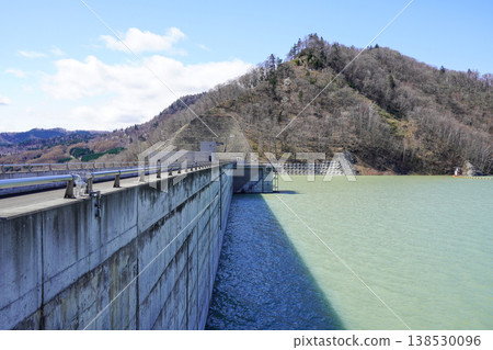 夕張樹波呂水壩/混凝土重力壩 138530096