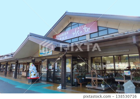 阿吉卡馬之里路邊站,位於琵琶湖北部 阿吉卡馬之里路邊站,位於琵琶湖北部 138530716