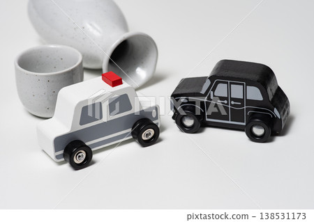 Image of drunk driving involving police cars and passenger cars Image of drunk driving involving police cars and passenger cars 138531173