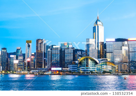 香港維多利亞港日落景色 香港維多利亞港日落景色 138532354