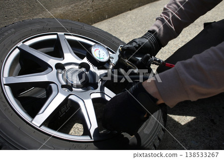 Tire pressure check Tire pressure check 138533267