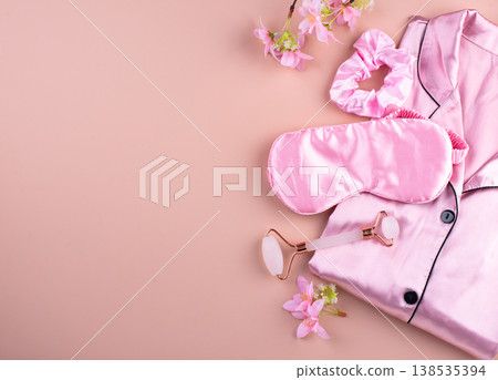 Silk sleep pink eye mask and accessory. Silk sleep pink eye mask and accessory. 138535394