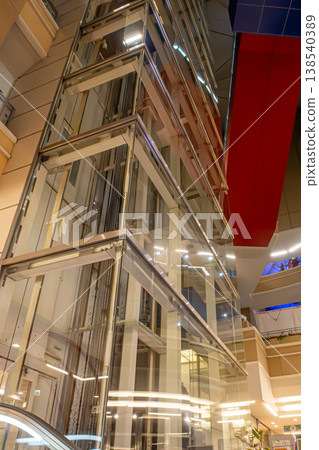 Elevator 138540389