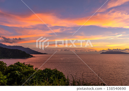 東海日落:屋久島,眾神居住之地(夏季) 東海日落:屋久島,眾神居住之地(夏季) 138540690