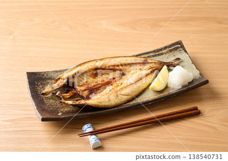 烤乾鯖魚 138540731