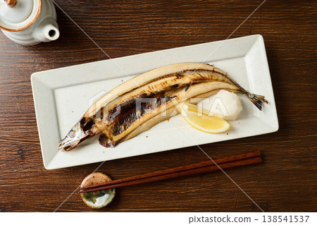 烤秋刀魚乾 138541537