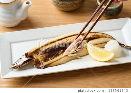 烤秋刀魚乾 烤秋刀魚乾 138541543