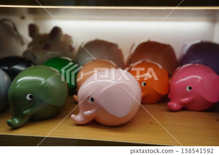 Piggy bank Piggy bank 138541592