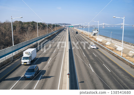 An aerial view of the highway. 138541680