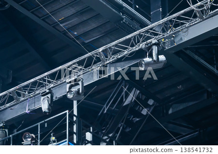 Lighting equipment on the ceiling of the concert hall Lighting equipment on the ceiling of the concert hall 138541732