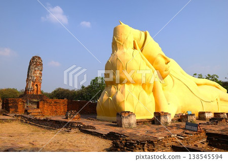 Reclining Buddha at Wat Lokayasutharam in Ayutthaya, Thailand (1) Reclining Buddha at Wat Lokayasutharam in Ayutthaya, Thailand (1) 138545594