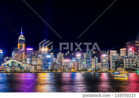 香港維多利亞港夜景 香港維多利亞港夜景 138550215