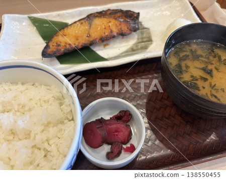 Delicious grilled fish Delicious grilled fish 138550455